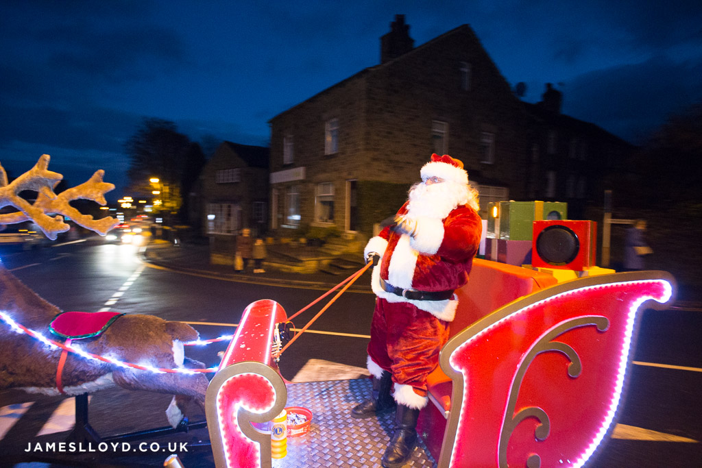 Santa in Skelmanthorpe